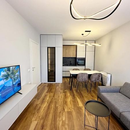 New Bazaar, Grand Apartment Tiranë Ngoại thất bức ảnh