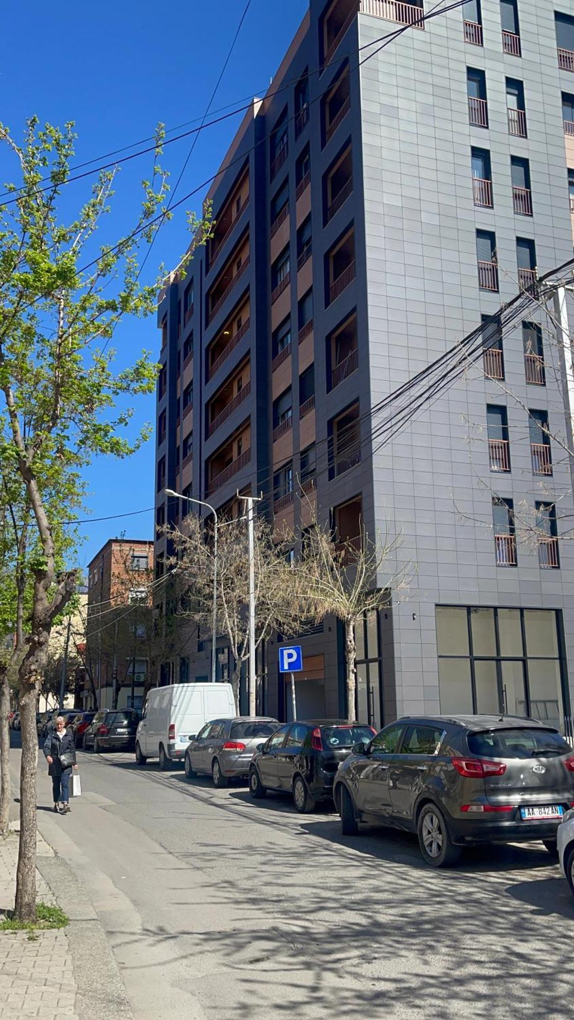New Bazaar, Grand Apartment Tiranë Ngoại thất bức ảnh