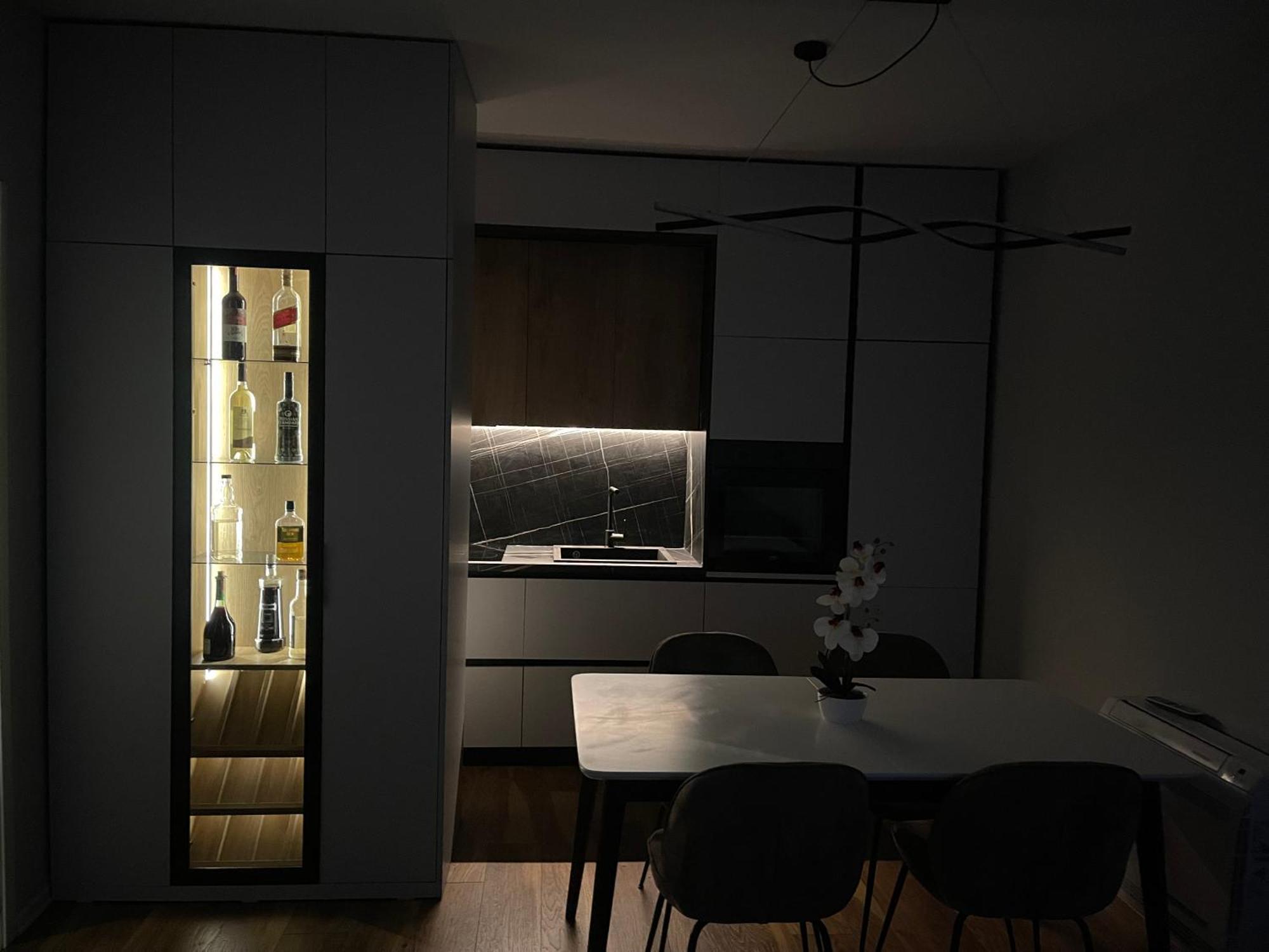 New Bazaar, Grand Apartment Tiranë Ngoại thất bức ảnh